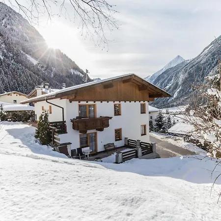 Aparthaus Akelei Neustift im Stubaital