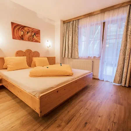 Aparthaus Akelei Нойштифт-им-Штубайталь